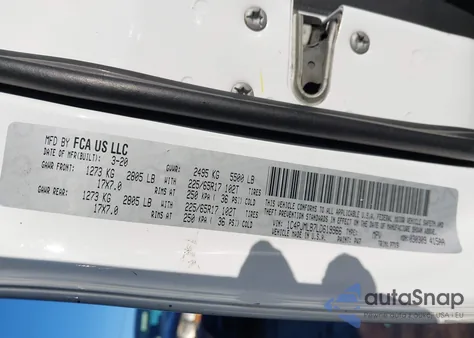 2020 Jeep Cherokee Latitude Plus 4X4 z USA, uszkodzony, nr VIN 1C4PJMLB7LD619966